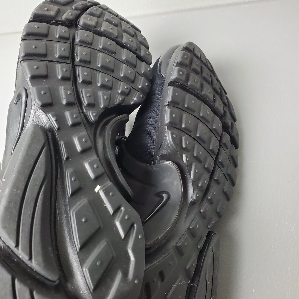 Nike Air Presto Triple Black Sneakers Youth 7Y - Picture 6 of 6